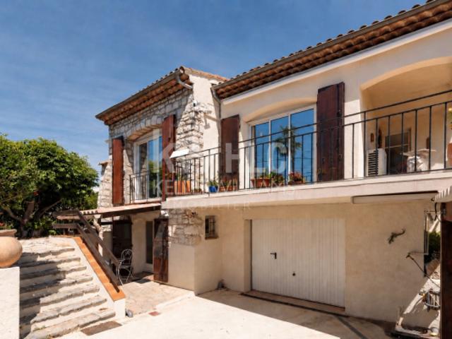 ANTIBES – RABIAC ESTAGNOL – Maison INDIVIDUELLE avec APPARTE