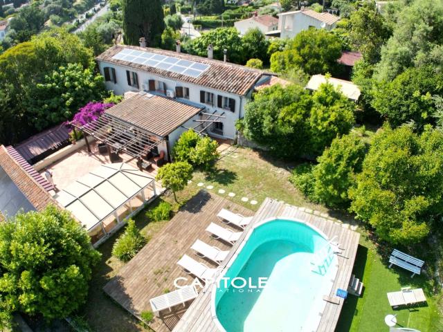Antibes Résidentiel Magnifique Bastide du 18ème siècle tot. 193m² Antibes