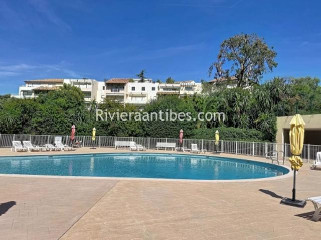 ANTIBES RESIDENTIEL DERNIER ETAGE