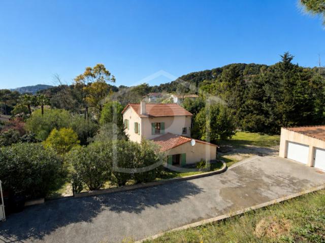 Antibes Saint Péchaire Maison et terrain constructible