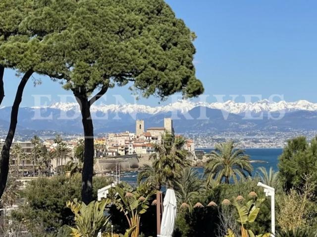 Antibes secteur Ilette vue mer