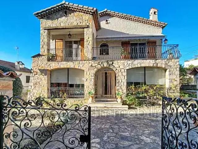 Antibes 06600 Achat / Vente maison 4 pièces t4