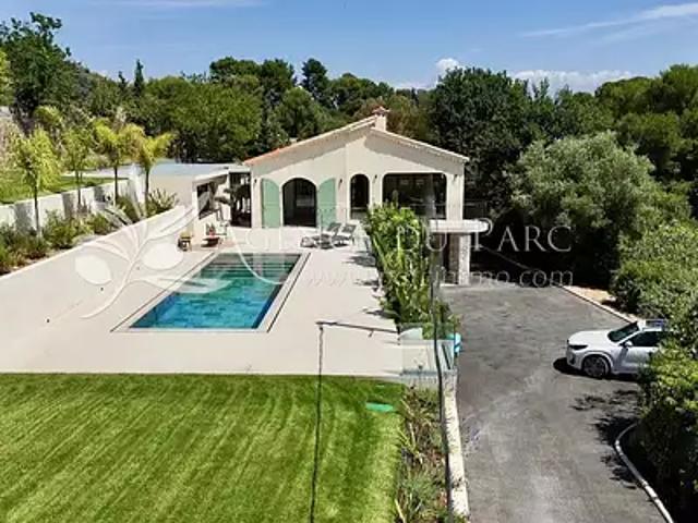 Antibes 06600 Achat / Vente maison 6 pièces t6 piscine