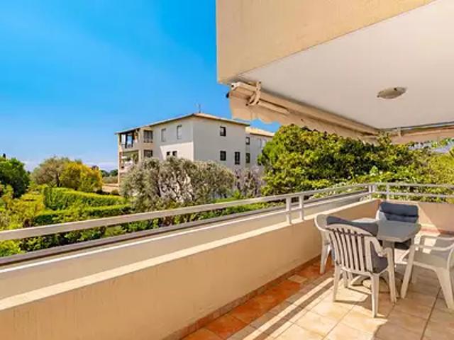 Antibes 06600 Achat / Vente appartement 2 pièces t2 cave balcon