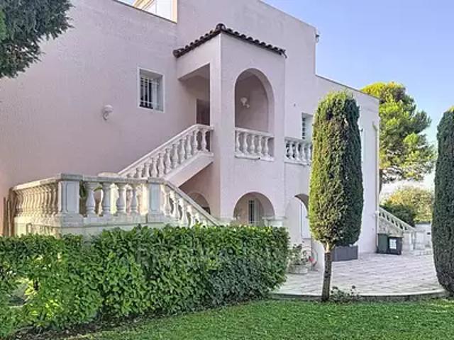 Antibes 06600 Achat / Vente appartement 3 pièces t3 piscine terrasse