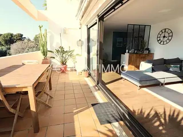 Antibes 06600 Achat / Vente appartement 4 pièces t4 au dernier étage