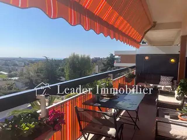 Antibes 06600 Achat / Vente appartement 4 pièces t4 piscine terrasse