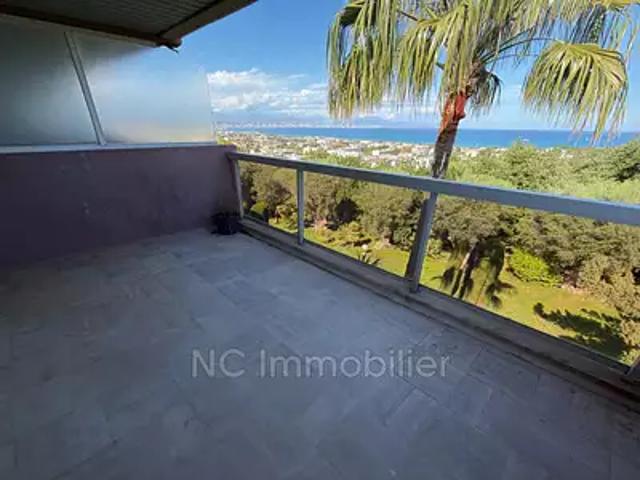 Antibes 06600 Location appartement 3 pièces t3 piscine terrasse