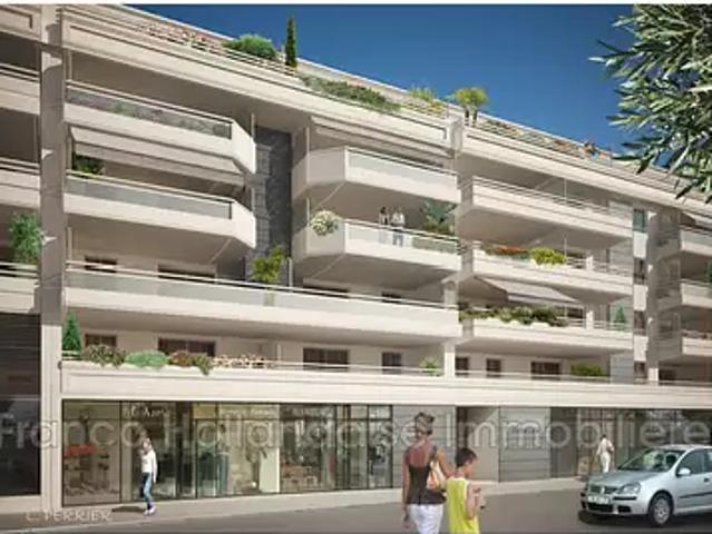 Antibes 06600 Location parking
