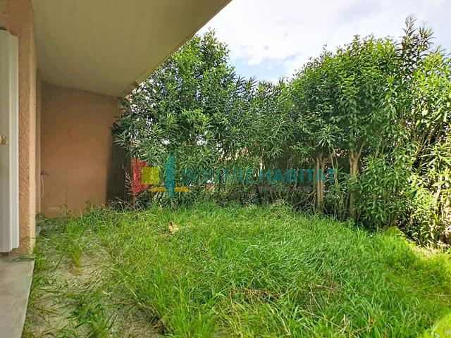 Antibes 2 Pieces Rez De Jardin Au Calme Vendu Avec Garage. 51m² Antibes