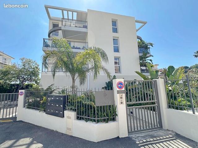 Antibes | 4 pièces neuf 111m2 | Duplex