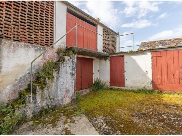 Antiguo Salón de Baile con Gran Potencial en San Martiño Foz