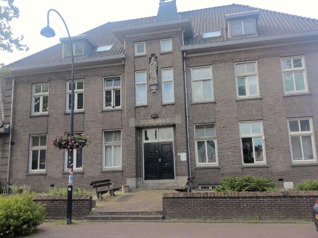 Antoniusstraat 8