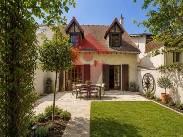 Antony Maison familiale de 124 m2 avec 3 chambres + 1 stud