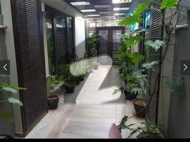 Anusha Residency Spacious Apartment With Luxurious Bedrooms, Attached Baths With Imported Fixtures And Fittings Clifton Block 5