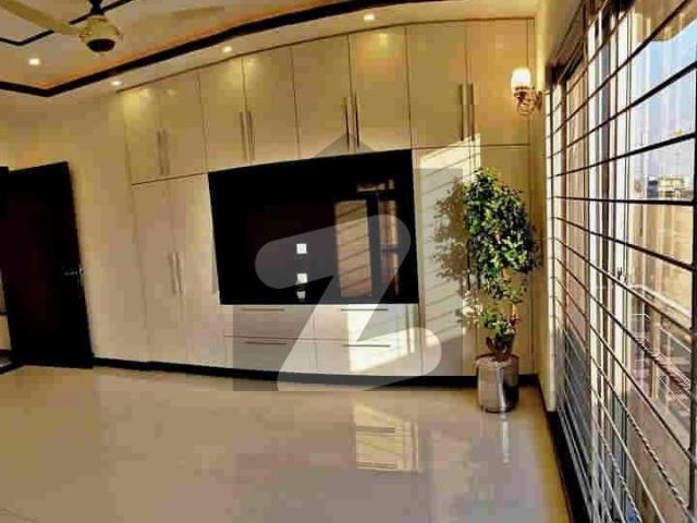 Anw real estate proudly offers: 10 marla elegant and fully maintained super hot located bungalow is available in the best block of dha phase 6 lahore. DHA Phase 6