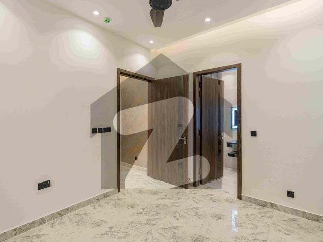 Anw real estate proudly offers: 10 marla elegant and fully maintained super hot located bungalow is available in the best block of dha phase 7 lahore. DHA Phase 7