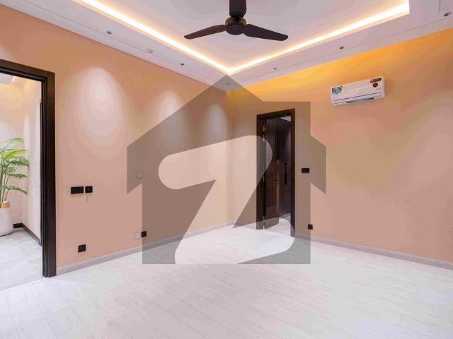Anw real estate proudly offers: 1 kanal elegant and fully maintained super hot located bungalow is available in the best block of dha phase 7 lahore. DHA Phase 7