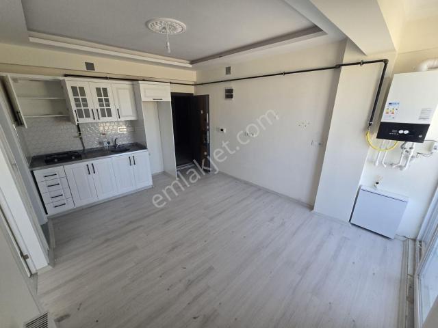 Anyapı Gm'den Hastahane Karşısı Yeni Yapı 1+1 Kiralık Daire