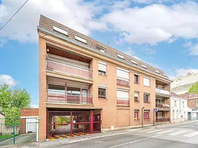 Anzin 59410 Achat / Vente appartement 2 pièces t2 au dernier étage parking