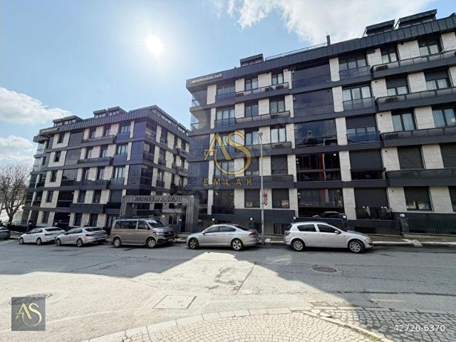 AS EMLAKTAN 1+1 ALTUNİZADE AY KONAKLARINDA OTOPARKLI SIFIR DAİRE