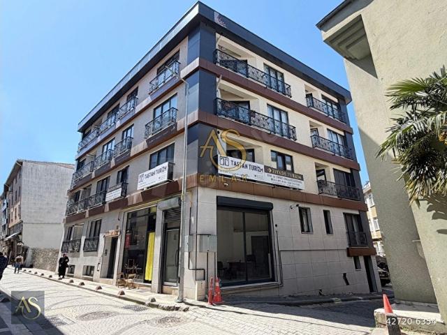 AS EMLAK'TAN ÜSKÜDAR MERKEZDE CADDE ÜZERİ SIFIR DÜKKAN MAĞAZA