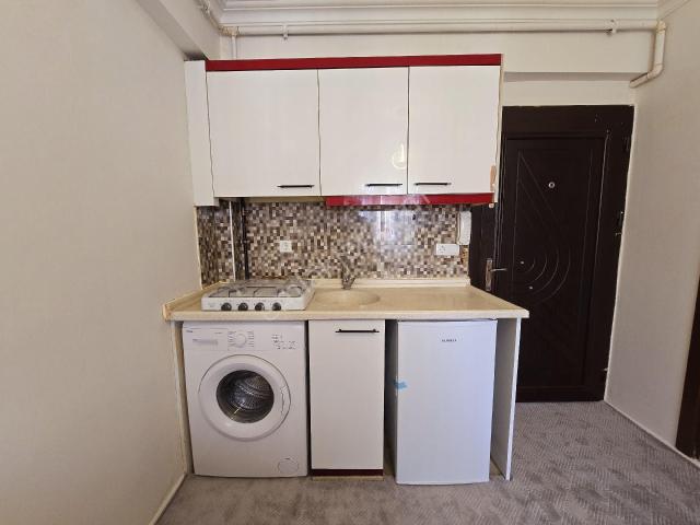 Asmalıevlerde 1+1 Eşyalı Apart 8 Yıllık 1.565 000₺