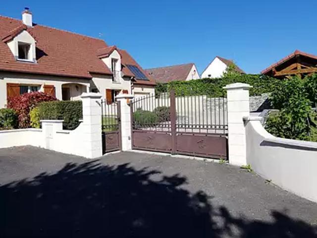 Asnières lès Dijon 21380 Achat / Vente maison 7 pièces t7 au dernier étage terrasse