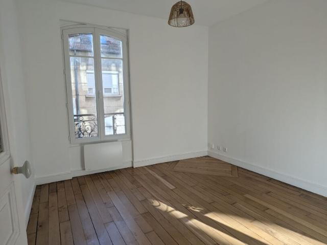 ASNIERES SUR SEINE 2 pièce s 29.09 m2