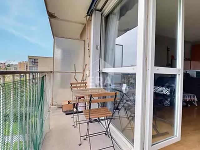 Asnières sur Seine 92600 Achat / Vente appartement 3 pièces t3 cave parking