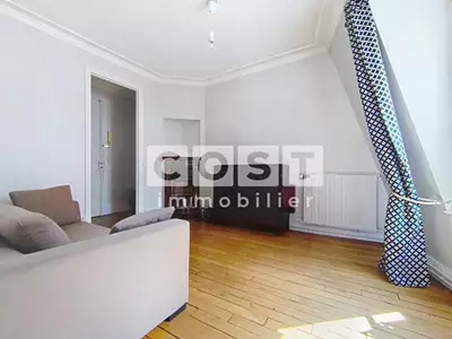Asnières sur Seine 92600 Achat / Vente appartement 3 pièces t3 au dernier étage