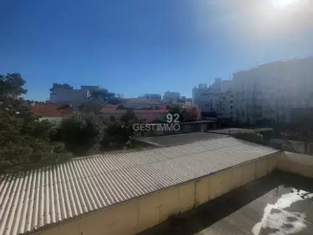 Asnières sur Seine 92600 Achat / Vente appartement 3 pièces t3 parking