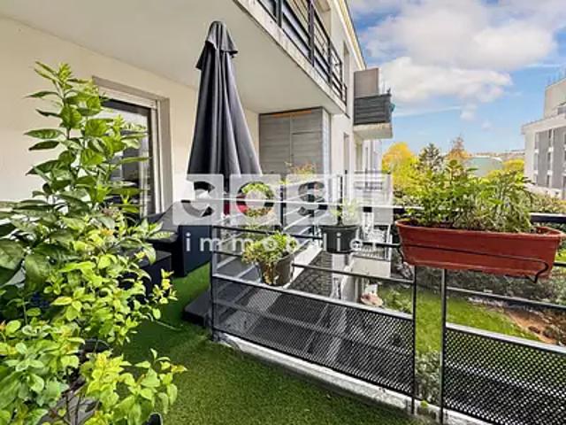 Asnières sur Seine 92600 Achat / Vente appartement 3 pièces t3 terrasse
