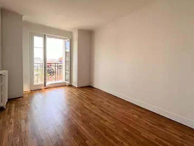 Asnières sur Seine 92600 Achat / Vente appartement 2 pièces t2