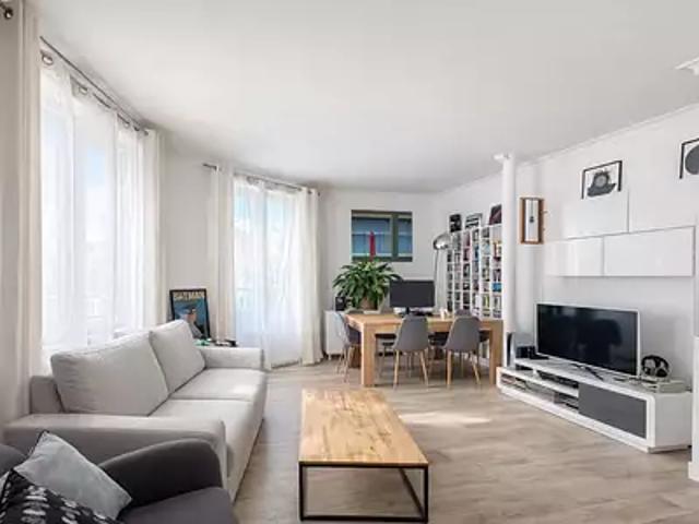 Asnières sur Seine 92600 Achat / Vente appartement 4 pièces t4 cave