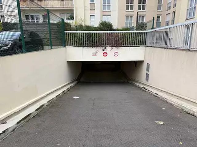 Asnières sur Seine 92600 Location parking
