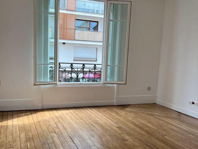 Asnières sur Seine Location Appartement 92