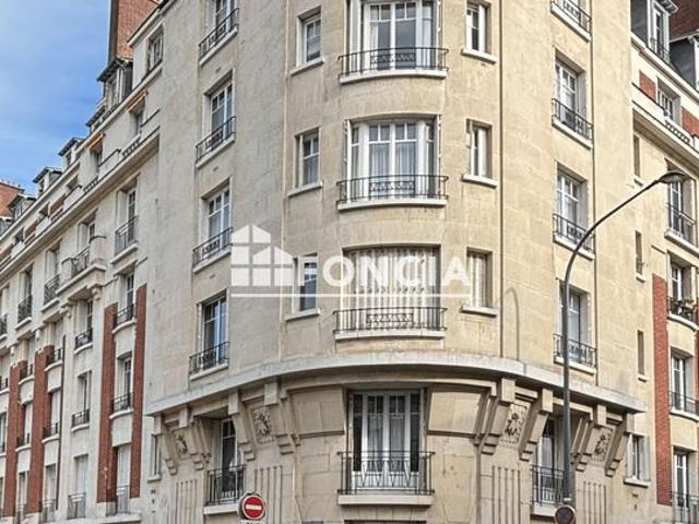 Asnieres sur seine mairie 2 pieces + cave
