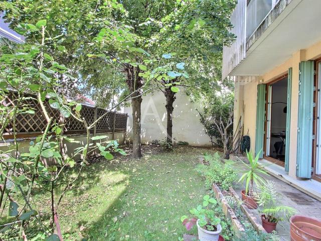 Asnières sur Seine Vente Appartement 92