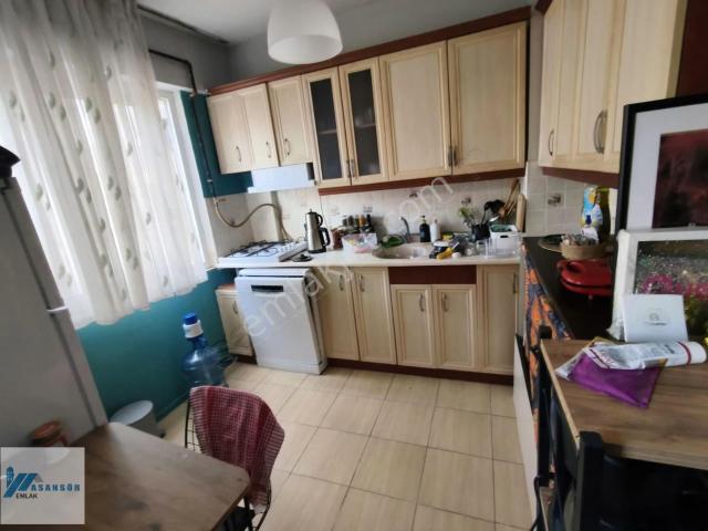 Asansör Emlak'tan Kiralık Deniz Manzaralı Doğalgazlı Kupon Daire