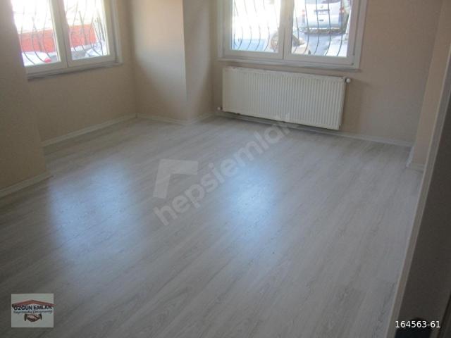 ASANSÖRLÜ SIFIR YÜKSEK GİRİŞLİ TAŞINMAYA HAZIR 2+1 KİRALIK DAİRE