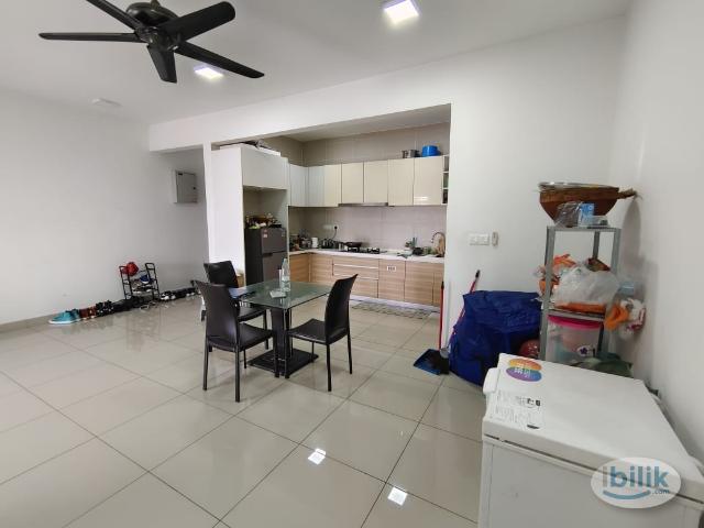 ASAP: Middle Room at V Residensi 2, Shah Alam