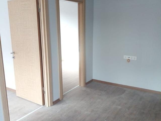 ÜNİERSİTE, OSB VE NOVADA BÖLGESİNE YAKIN SATILIK SIFIR 2+0 DAİRE