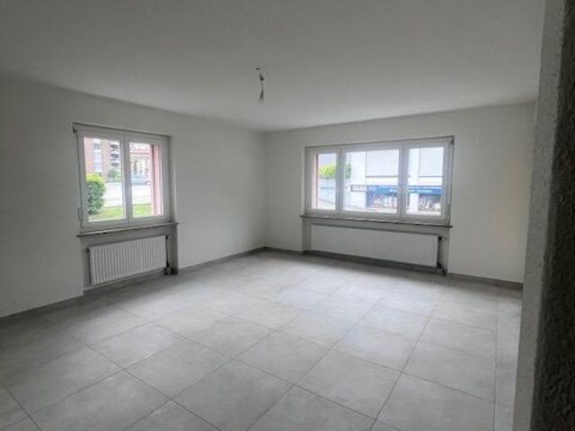 ASCONA, we rent a 2 1/2 room apartment in the central area