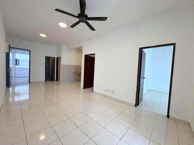 Ascotte Boulevard Semenyih Pool View unit LOW DEPOSIT FULL LOAN