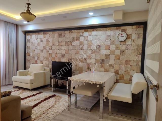 Asel'den Teraslı eşyalı 2+1 Cafeler Sokağı Lüks Daire doğu Cephe