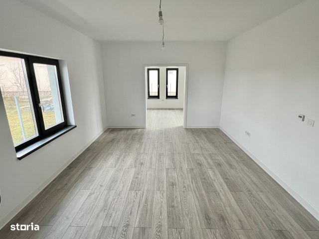 Asfalt! 500 mp teren! 2 bai! Placa! Incalzire pard. Casa Dancu Holboca