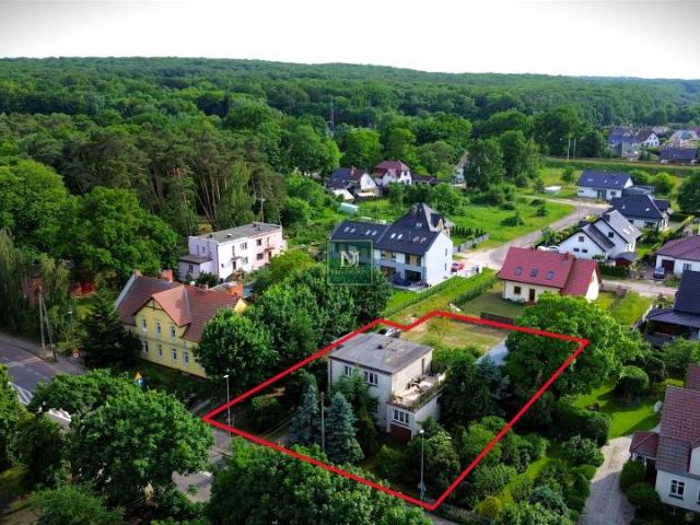 Asfaltowa 19 213,50 m², Police