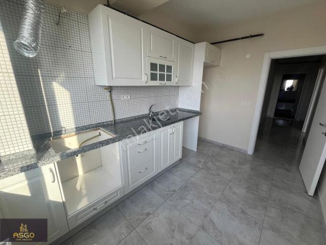 Asgo Dan Cadde Üzeri Plaza İçerisinde Lüks 2+1 Satılık Daire