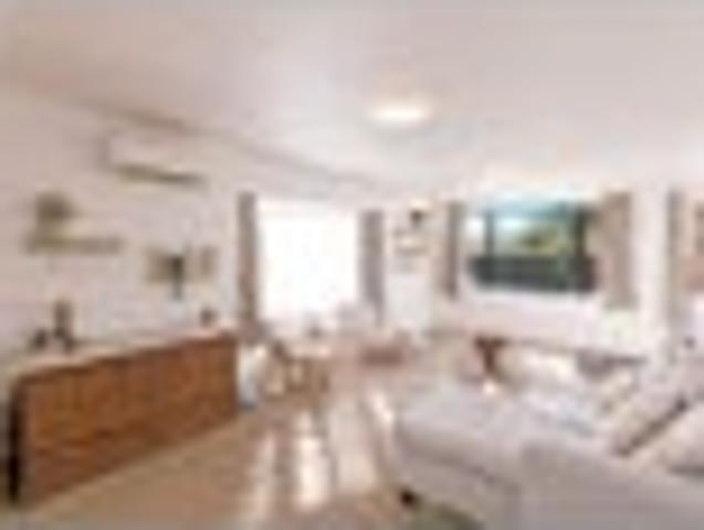 Ashburton, 2 bedrooms, $440 pw